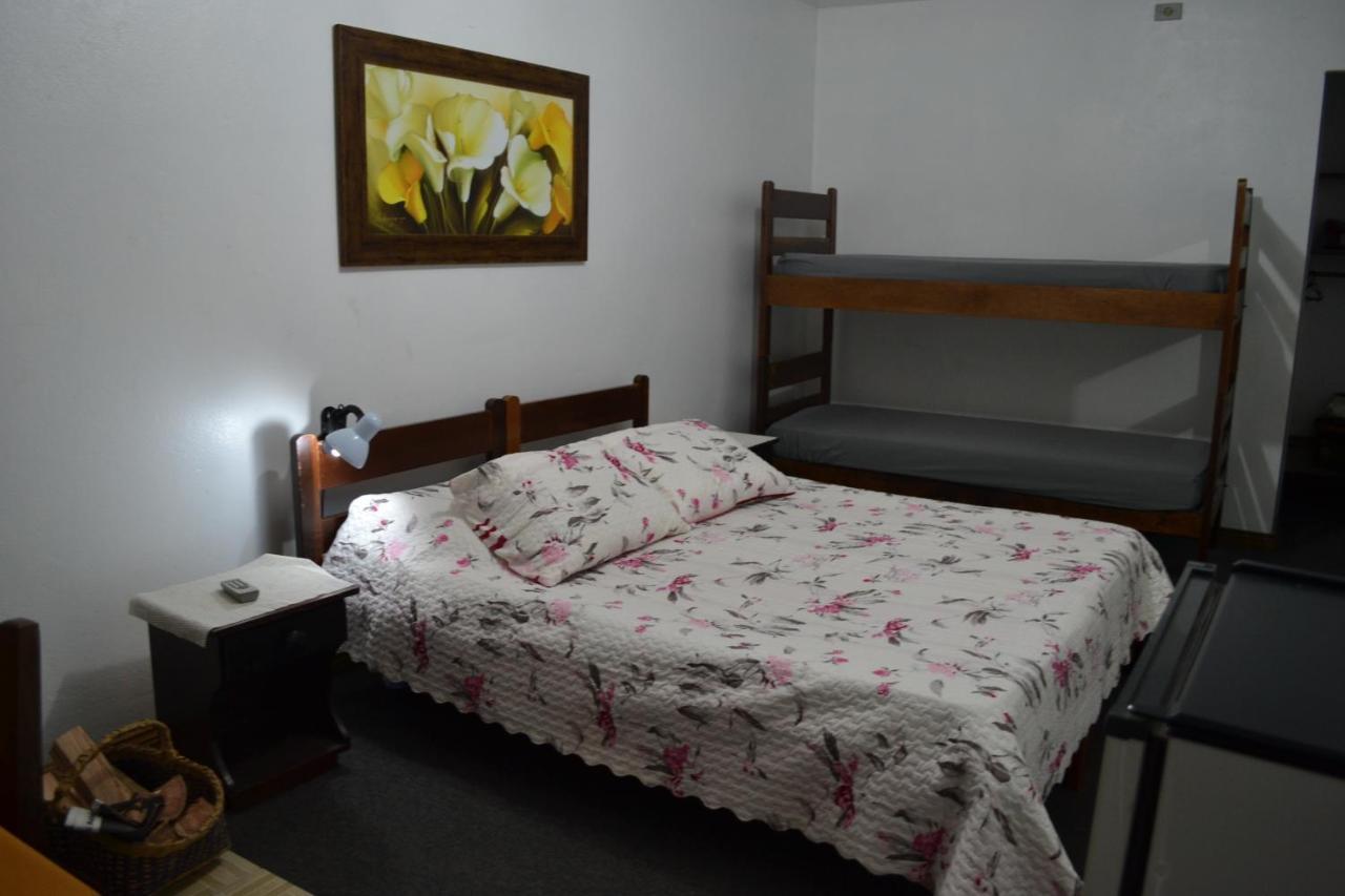 Hotel Pousada Dos Pinheiros Canela Eksteriør billede