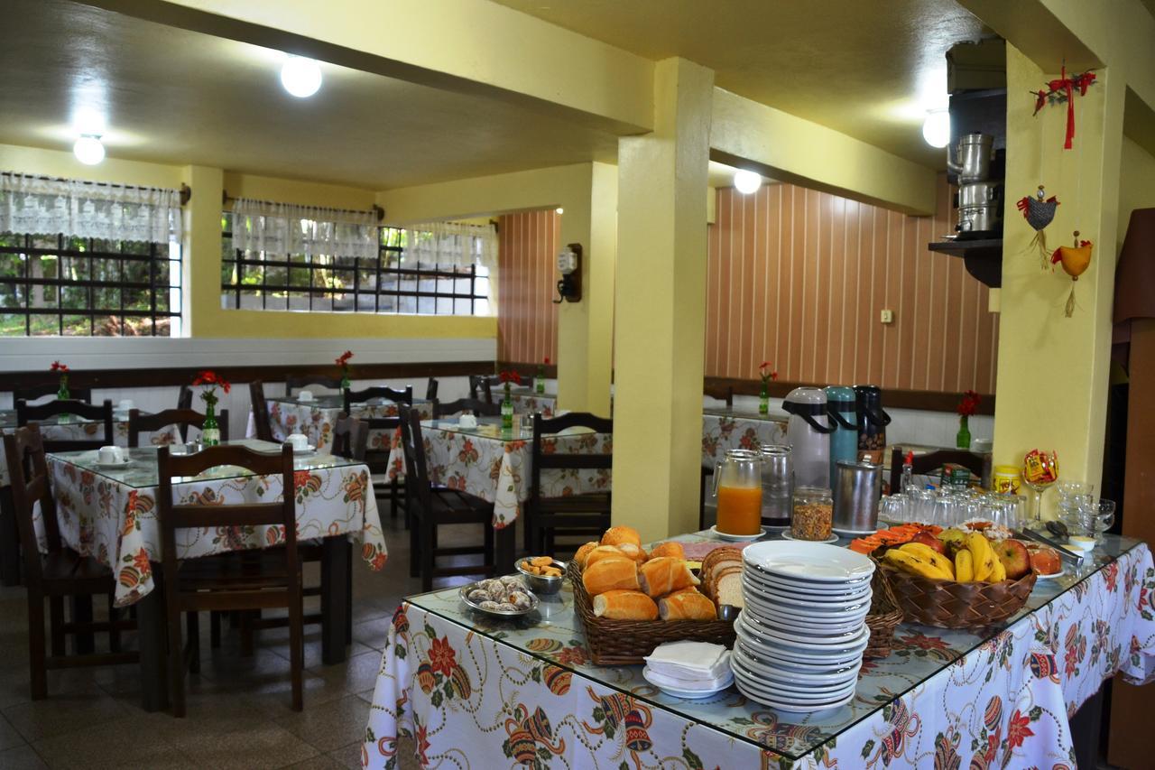 Hotel Pousada Dos Pinheiros Canela Eksteriør billede