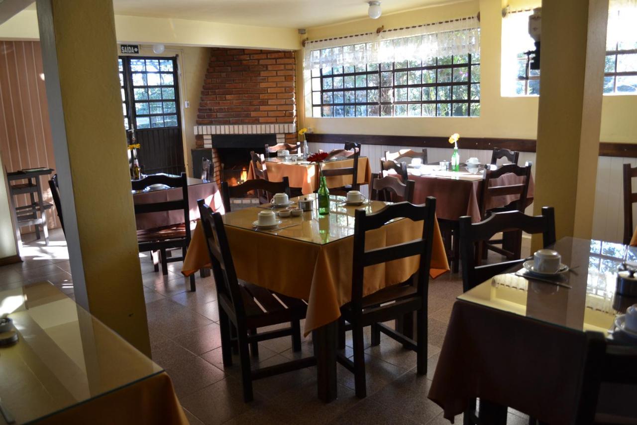 Hotel Pousada Dos Pinheiros Canela Eksteriør billede